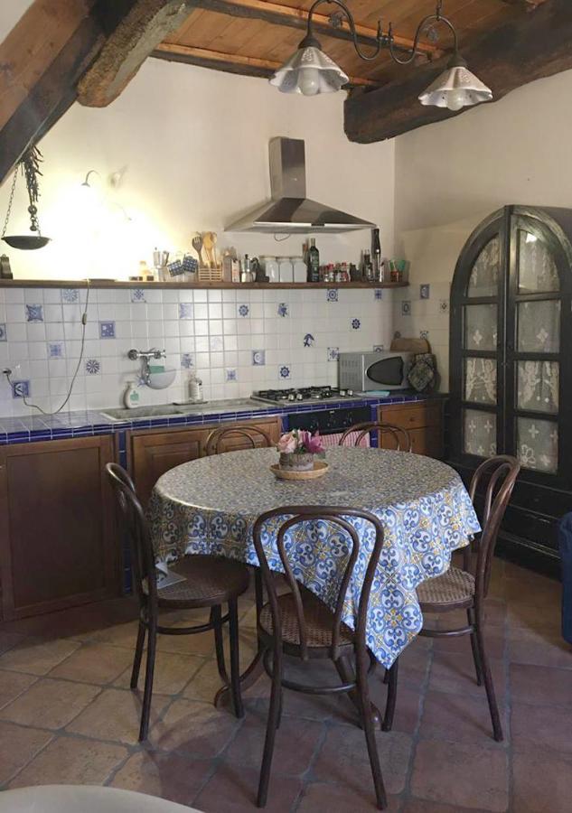 Appartamento antica dimora Barbarano Romano Esterno foto